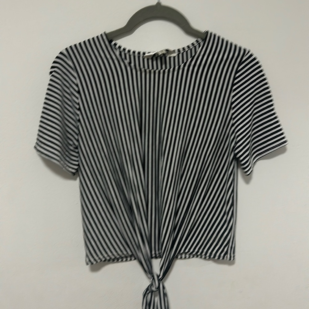 Miss Selfridge stripped black and white crop top, ties in front. Made in the UK.